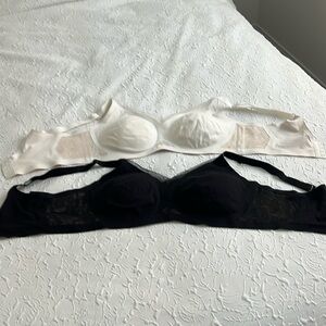 Gently used Honeylove Crossover Bras. White and Black - 1x